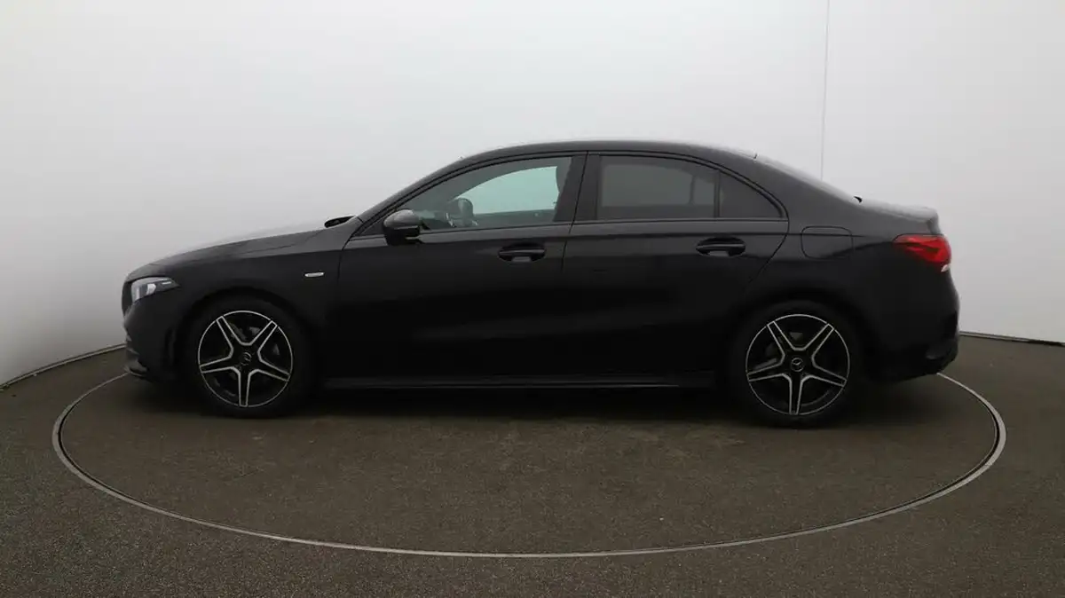 2021-mercedes-benz-a-class-13-a200-amg-line-executive-edition-saloon-4d-big-57
