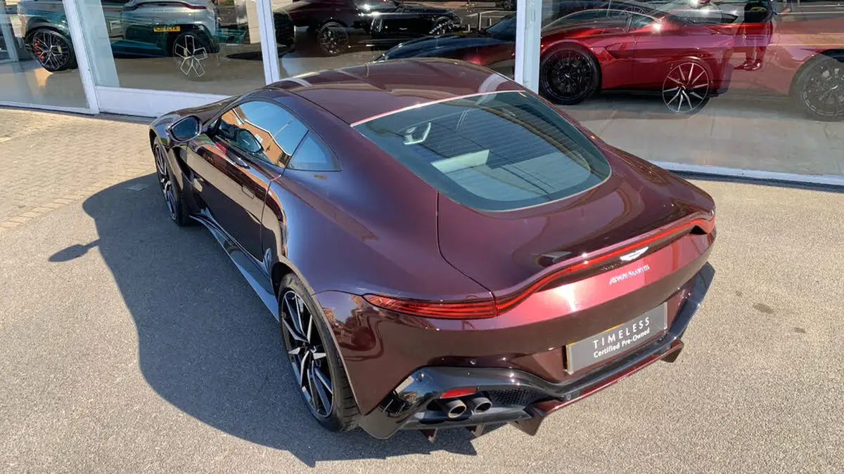 2019-aston-martin-vantage-40-v8-vantage-big-20