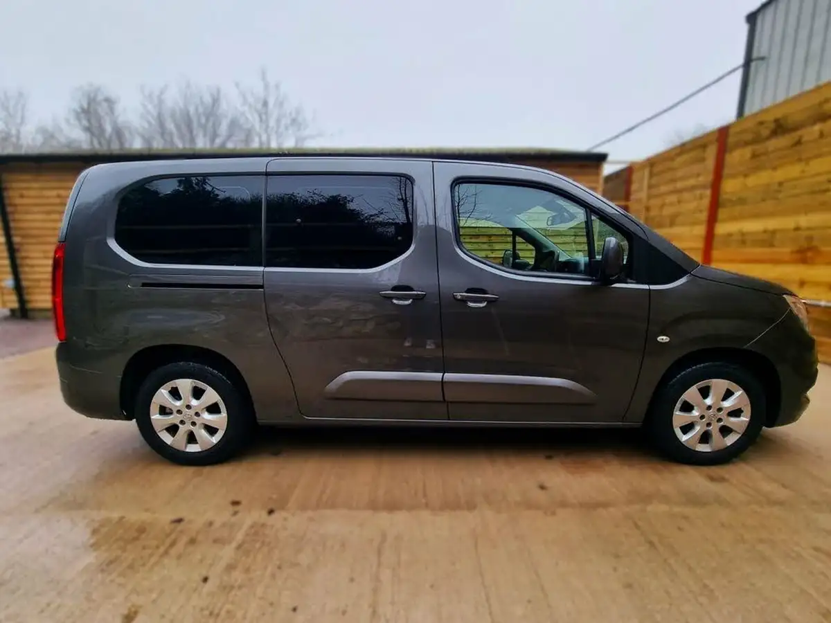 2020-vauxhall-combo-life-12i-energy-xl-110ps-big-7