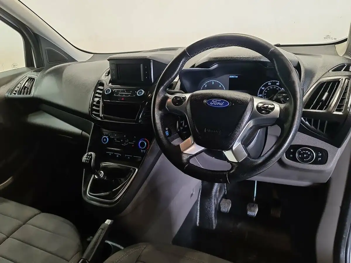 2020-ford-transit-connect-15-ecoblue-l2-240-limited-big-3