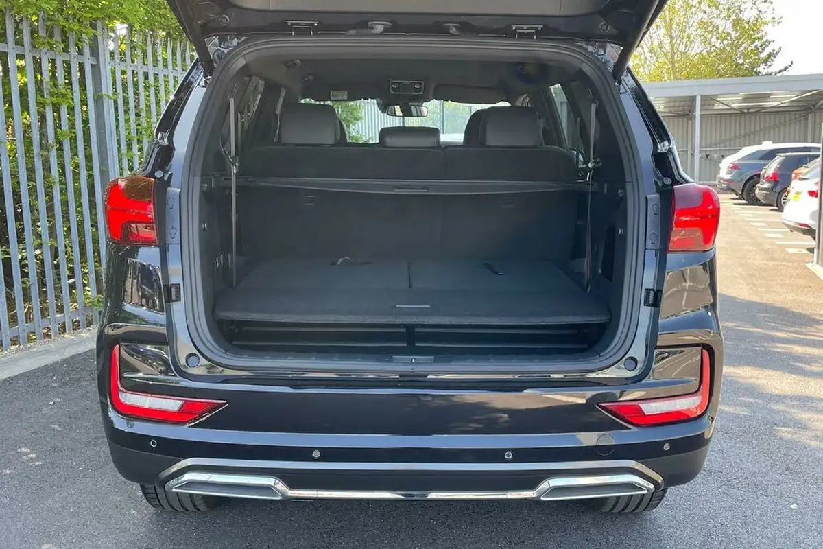 2024-kgm-ssangyong-rexton-22td-k30-big-18