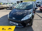 2009-ford-fiesta-14-zetec-3d-small-4