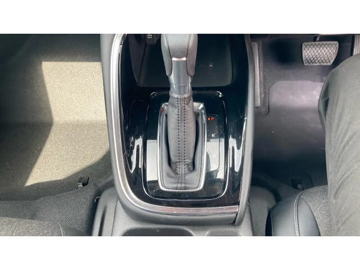 2024-honda-hr-v-15-i-mmd-advance-big-34