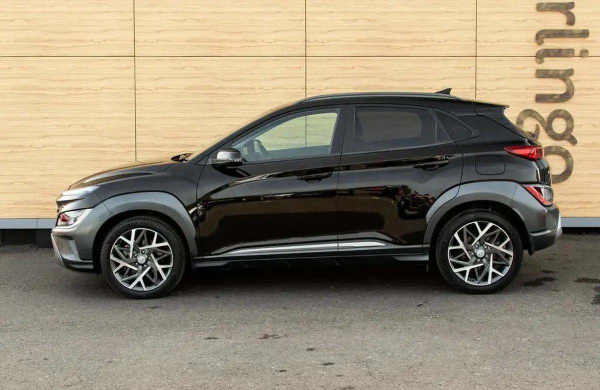 2022-hyundai-kona-16-gdi-premium-big-12