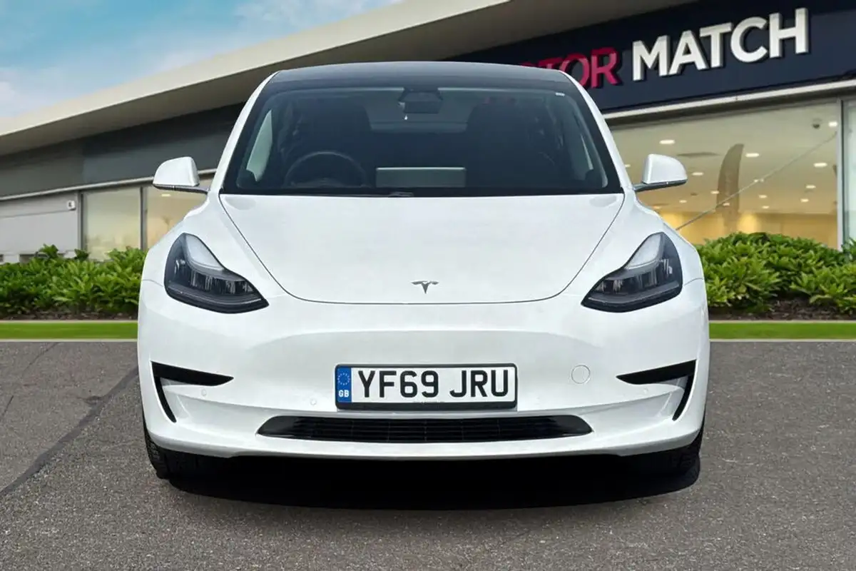 2019-tesla-model-3-e-standard-plus-big-5