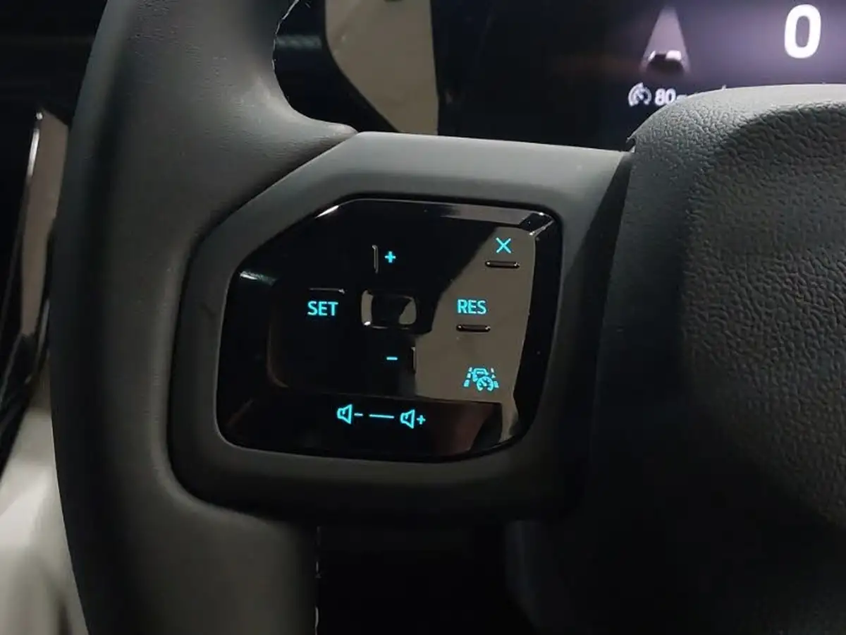 2024-ford-explorer-e-premium-286ps-77kwh-big-17