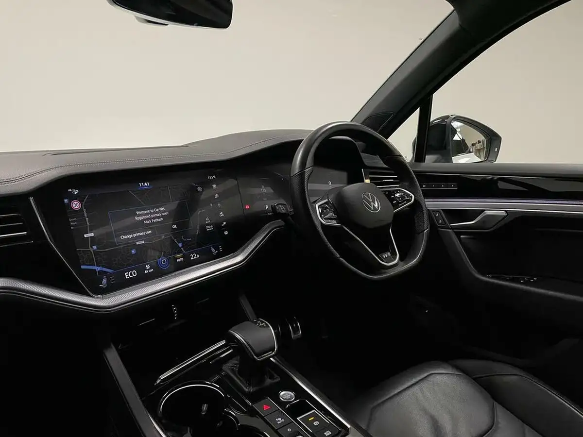 2020-volkswagen-touareg-30tdi-black-edition-286ps-big-16