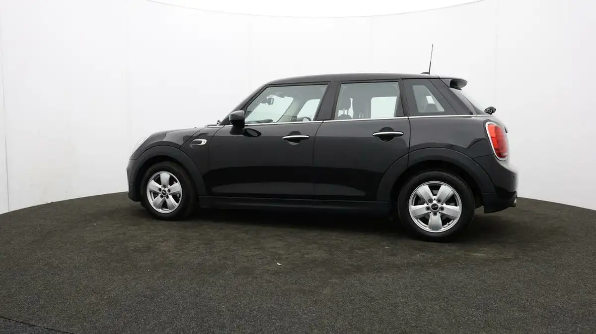 2020-mini-countryman-15-cooper-classic-big-60
