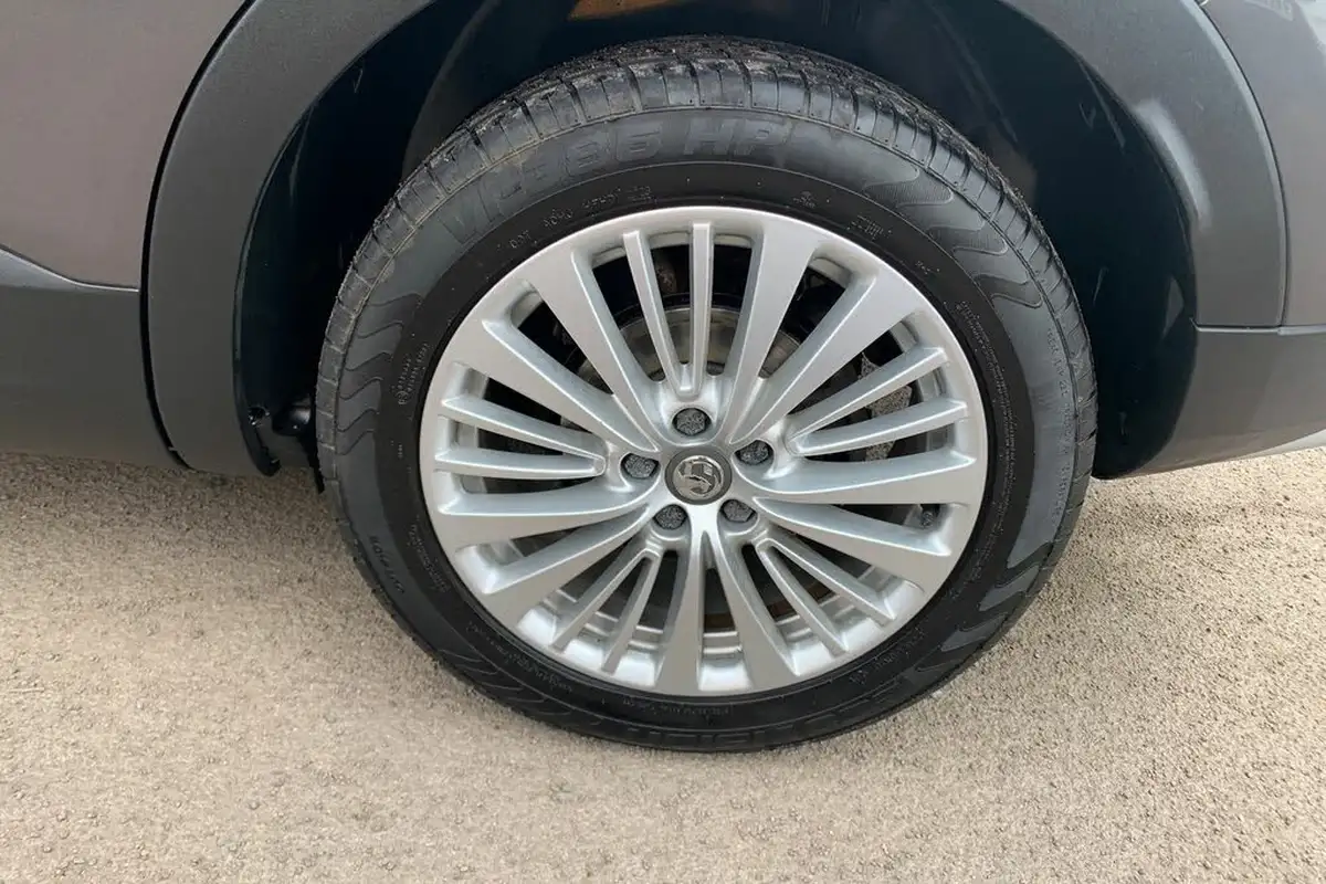 2019-vauxhall-grandland-x-12-tech-line-nav-big-25
