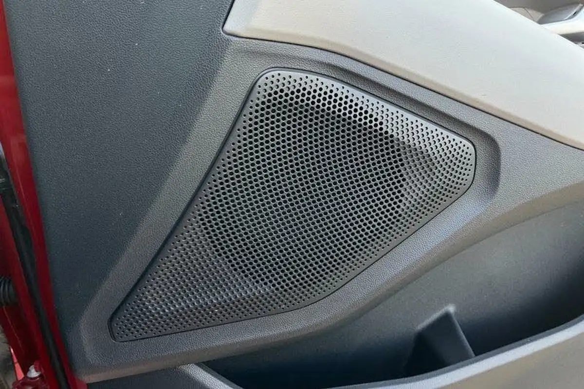 2024-ford-capri-e-premium-340ps-79kwh-awd-extended-big-31