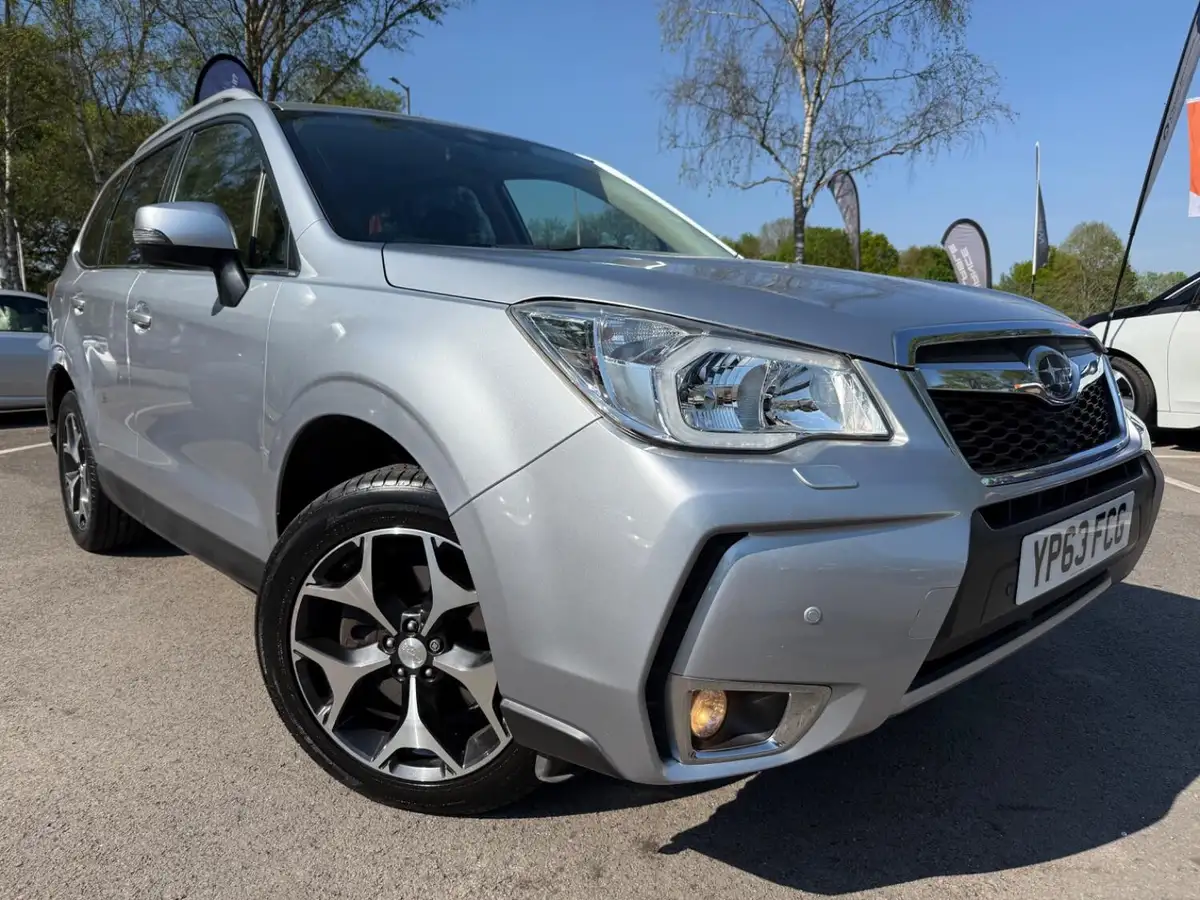 2013-subaru-forester-20-xt-turbo-big-19