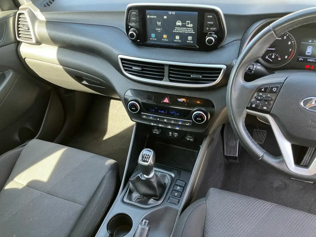 2018-hyundai-tucson-16-gdi-s-connect-big-16