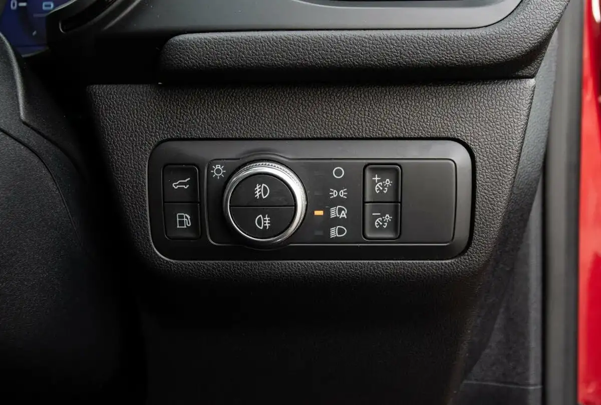 2020-ford-kuga-25t-st-line-x-first-editon-big-15