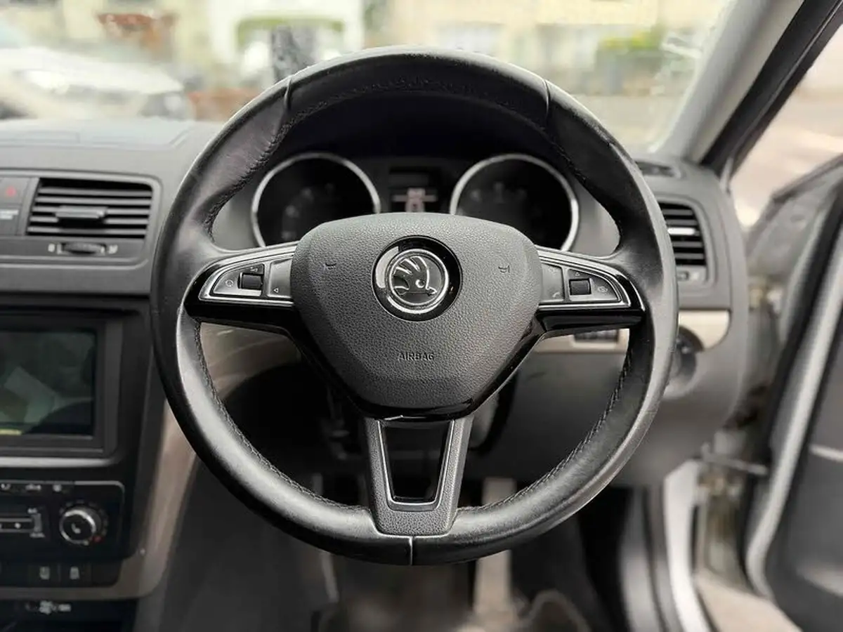 2016-skoda-yeti-outdoor-12-tsi-se-l-big-16