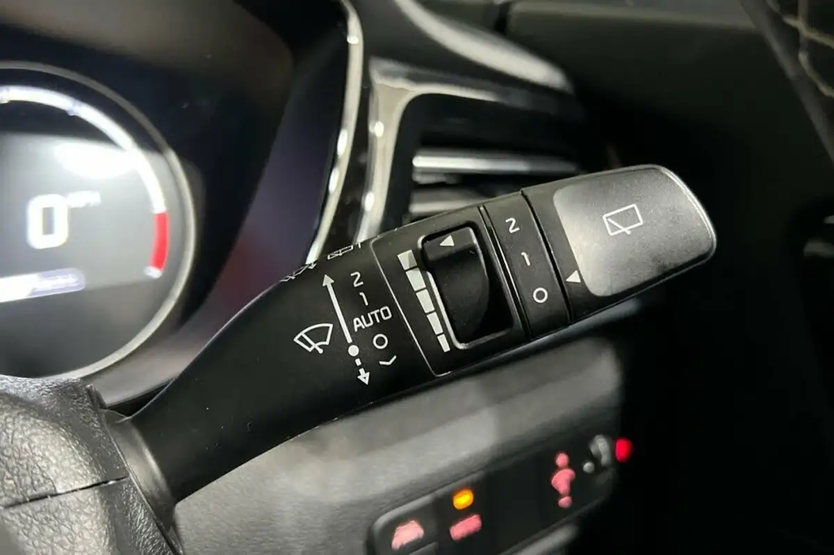 2021-kia-e-niro-ev-3-big-24