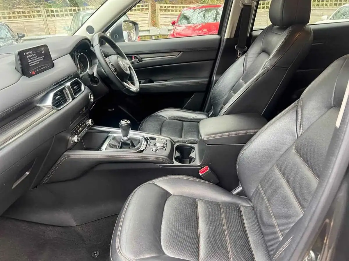2019-mazda-cx-5-20-sport-nav-big-15