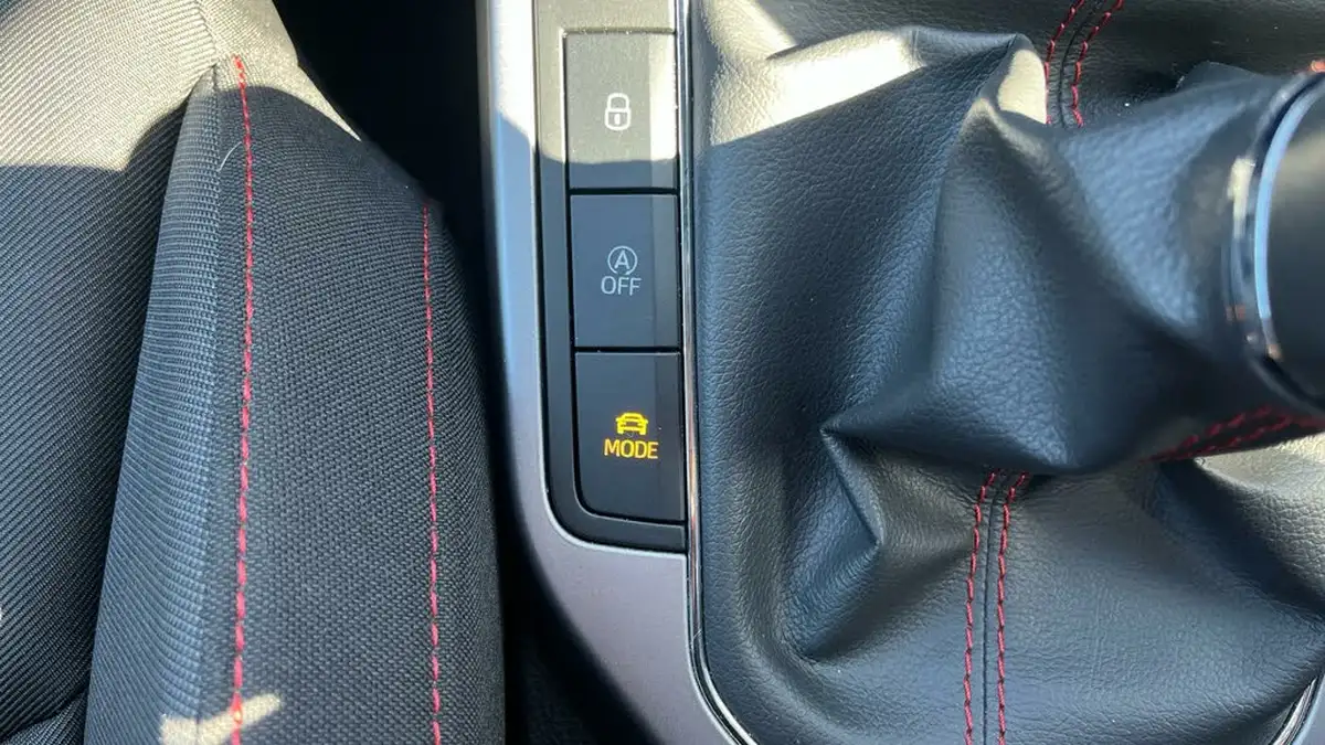 2021-seat-arona-10-tsi-fr-110ps-big-28