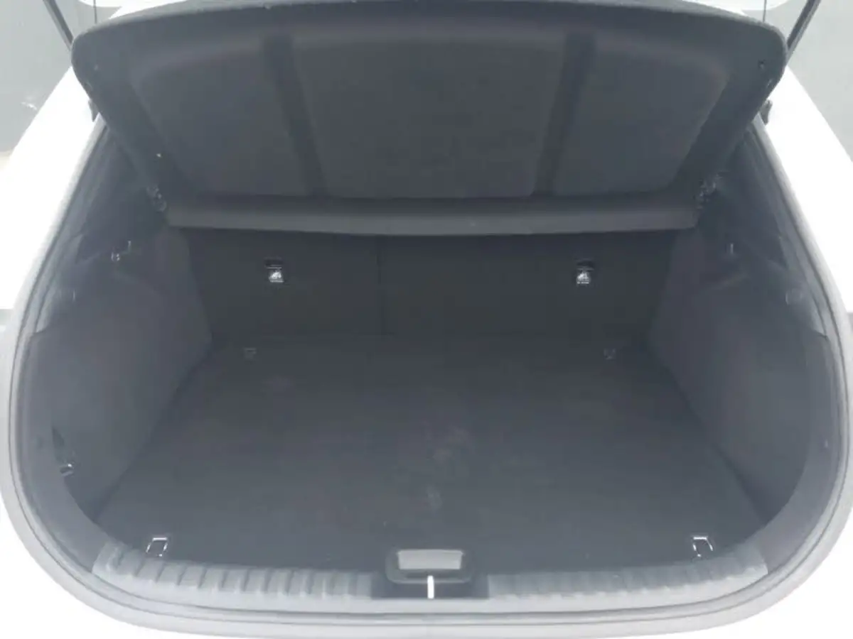 2022-kia-xceed-10-t-gdi-2-big-7