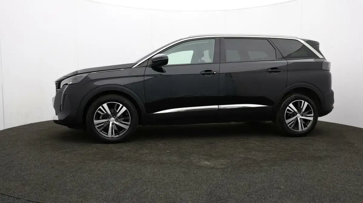 2021-peugeot-5008-suv-12-puretech-allure-big-60