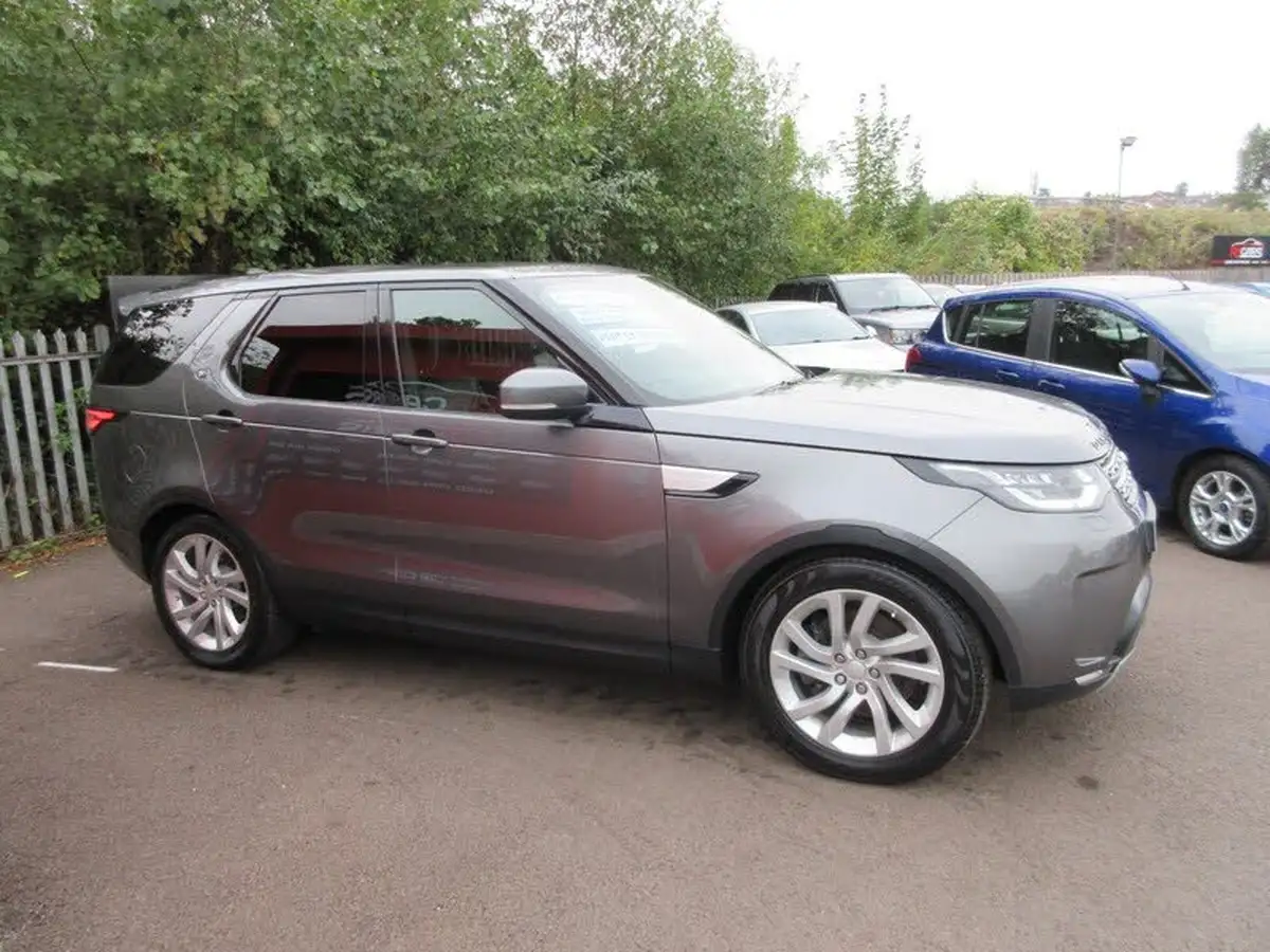 2017-land-rover-discovery-30td6-hse-258pse6-4wd-panel-van-auto-big-6