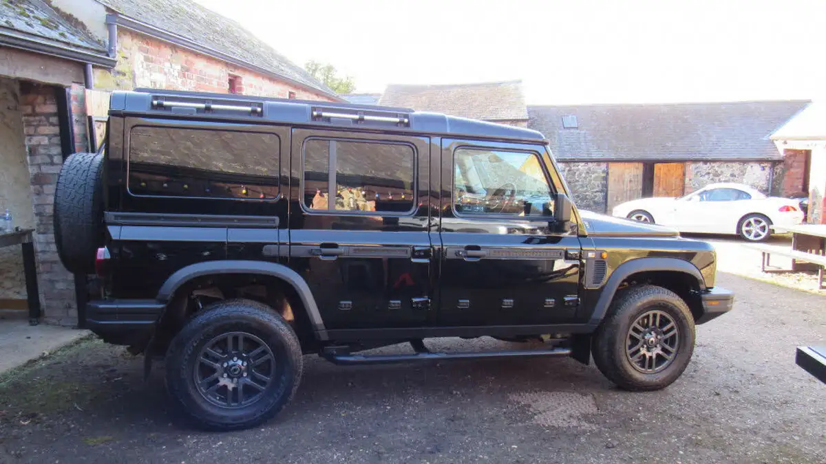 2024-ineos-grenadier-30-fieldmaster-edition-286pseu6d5-seat-utility-wagon-auto-big-5