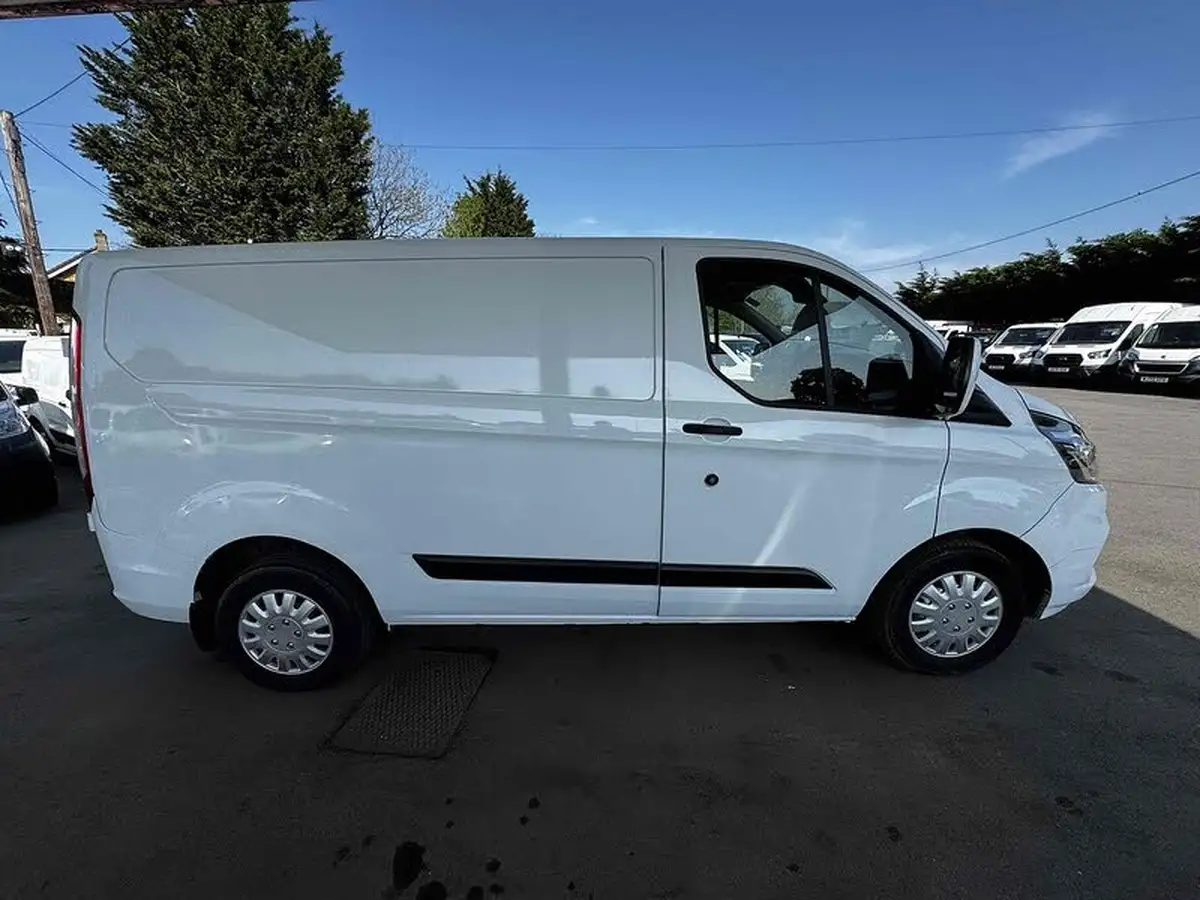 2020-ford-transit-custom-20tdci-300-l1h1-trend-130pseu6dt-panel-van-big-7