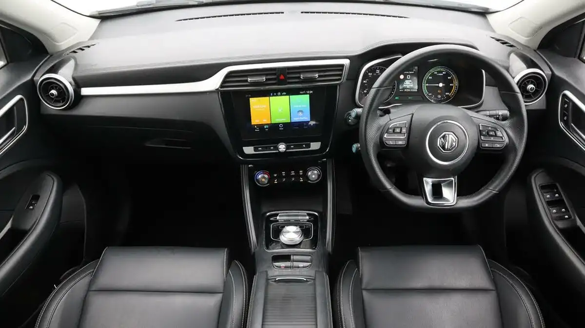 2021-mg-zs-suv-e-exclusive-ev-big-13
