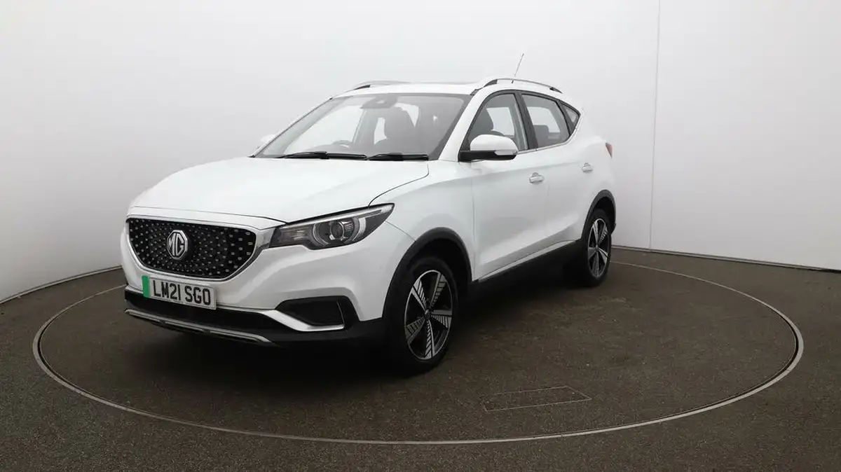 2021-mg-zs-suv-e-exclusive-ev-big-30
