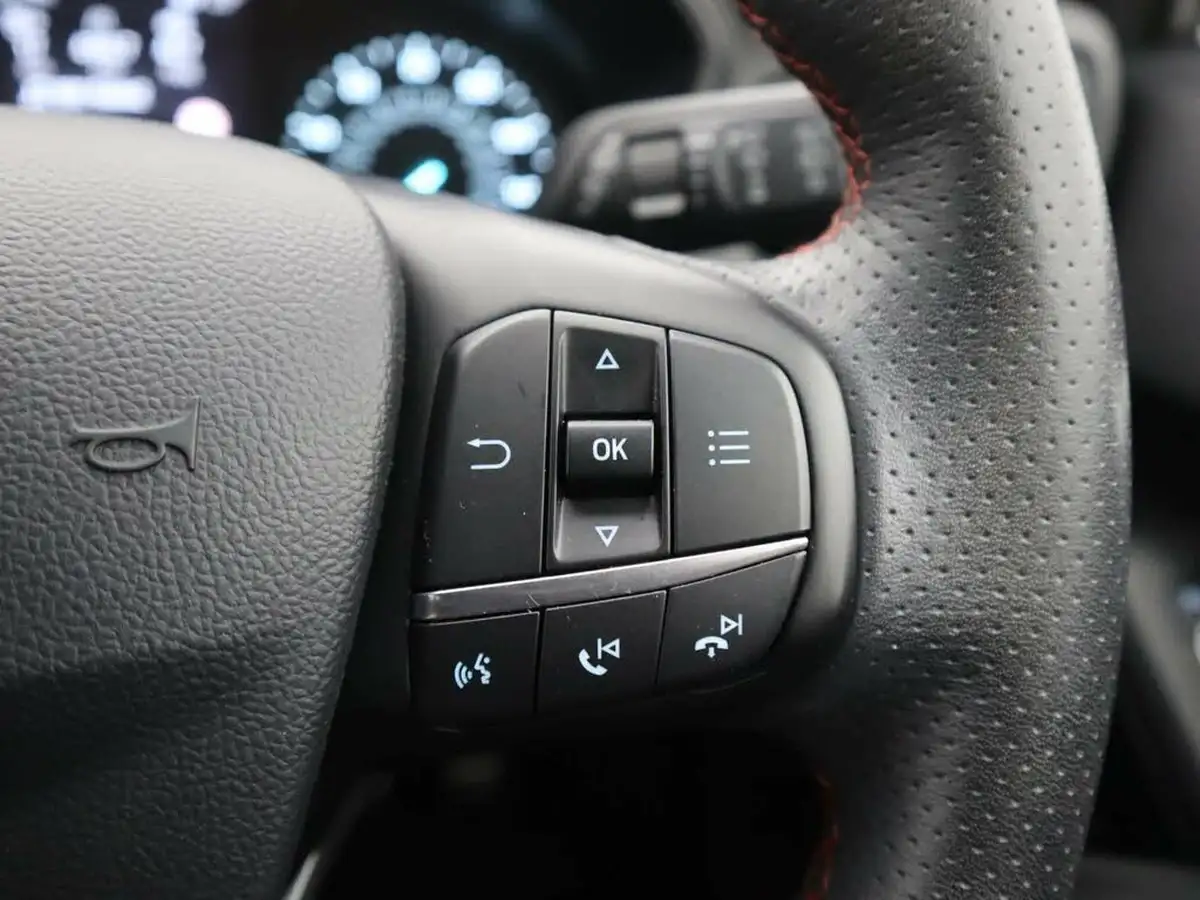 2019-ford-focus-10t-st-line-ss-hatchback-big-27