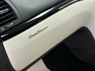 2016-maserati-granturismo-42-small-43