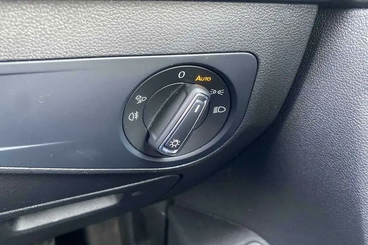 2021-volkswagen-tiguan-15-tsi-elegance-big-22