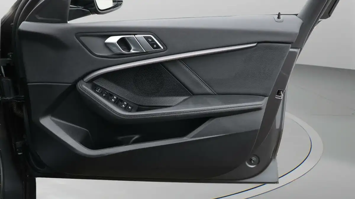 2020-bmw-1-series-15td-116d-m-sport-dct-big-15
