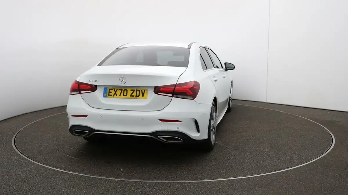 2020-mercedes-benz-a-class-13-a180-amg-line-executive-saloon-4d-7g-dct-big-48