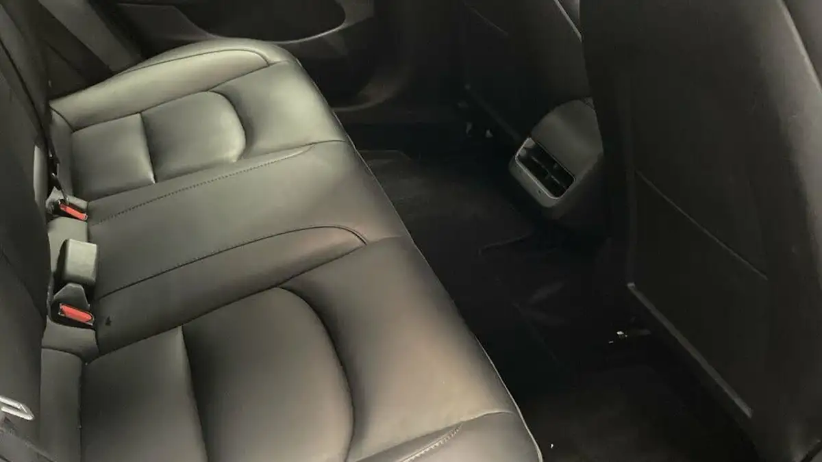 2021-tesla-model-3-e-long-range-4x4-big-18