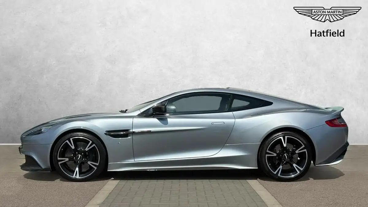 2019-aston-martin-vanquish-59-568bhp-big-12