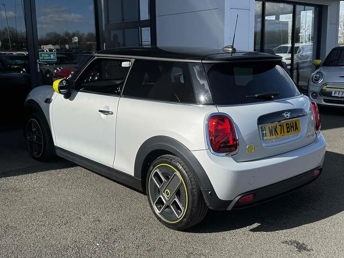 2021-mini-cooper-e-cooper-s-2-big-20