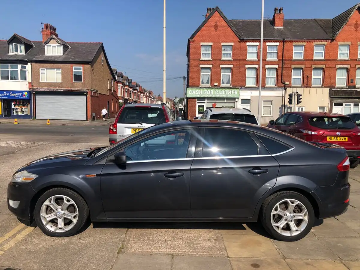 2008-ford-mondeo-18td-titanium-125-hatchback-5d-6sp-big-3
