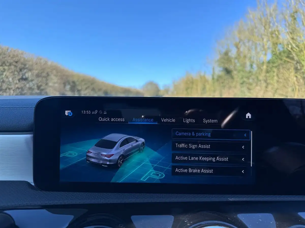2022-mercedes-benz-cla-13-cla-250e-amg-line-premium-plus-218ps-coupe-4d-big-23