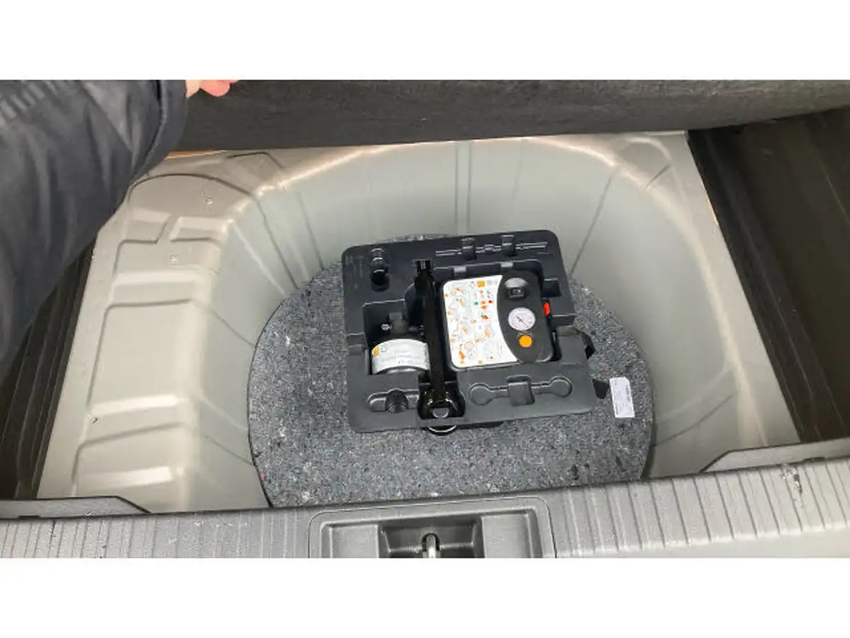 2021-renault-captur-13-tce-rs-line-big-24