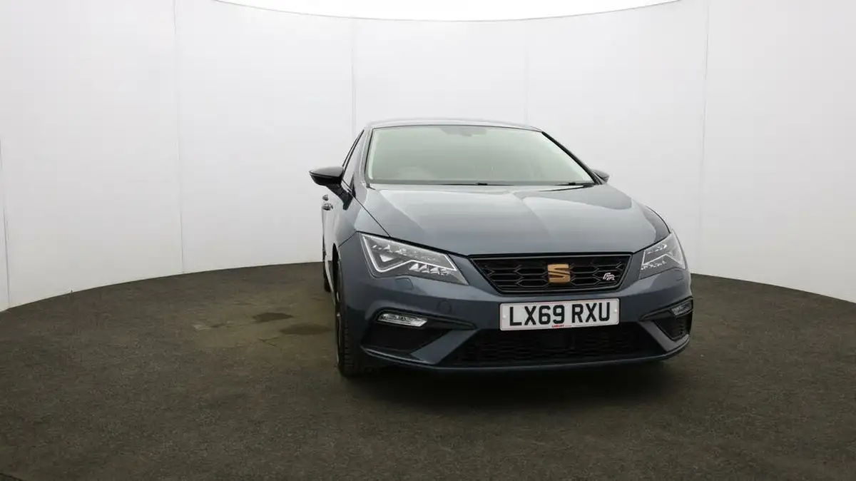 2019-seat-leon-20-tsi-fr-sport-hatchback-big-35