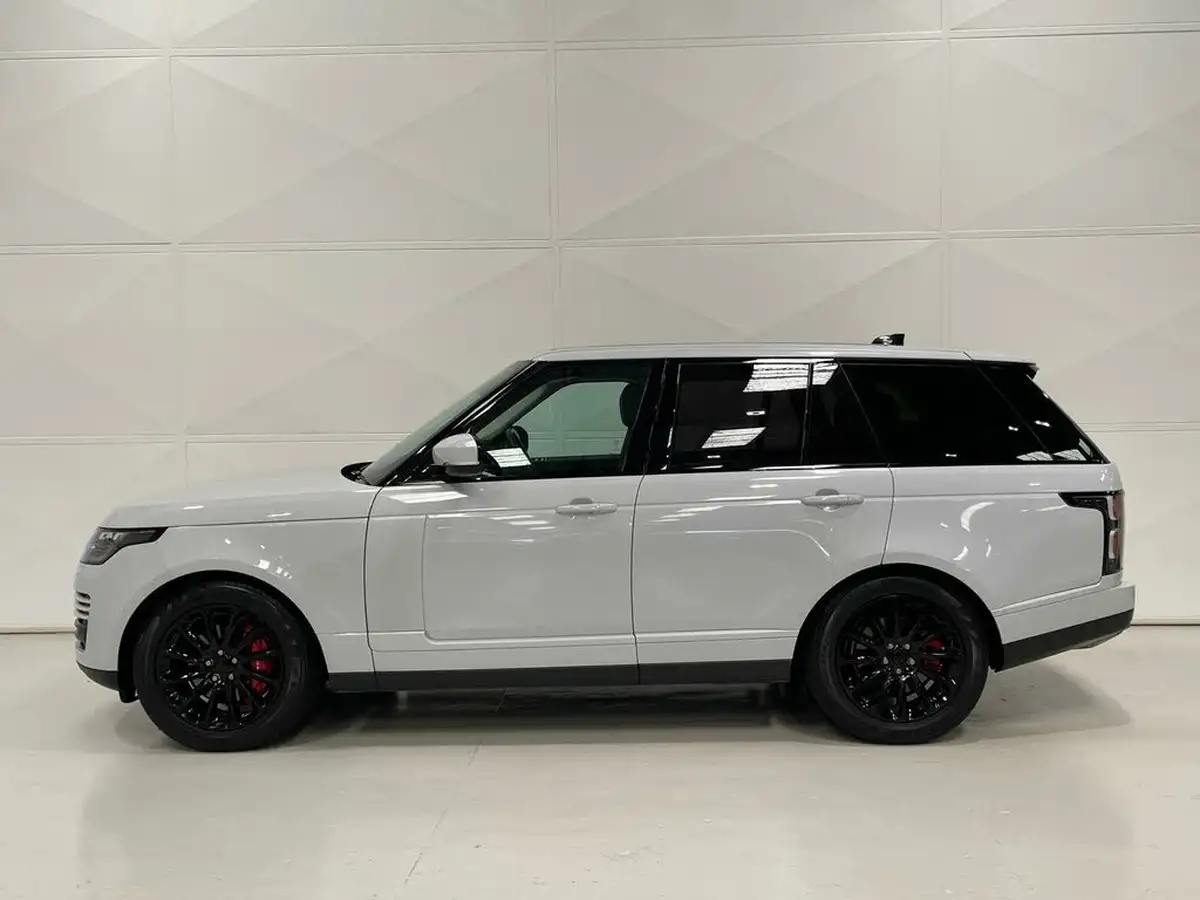2022-land-rover-range-rover-30-d300-vogue-big-5