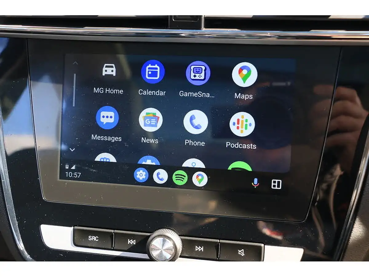 2022-mg-zs-suv-e-exclusive-ev-big-7