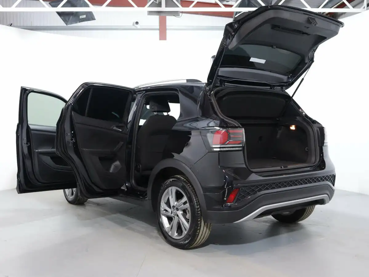 2024-volkswagen-t-cross-10-tsi-r-line-115ps-dsg-big-52