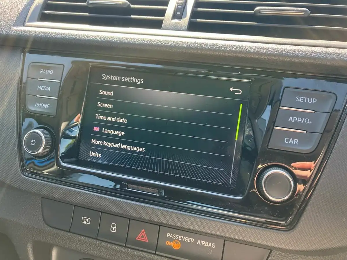 2021-skoda-fabia-10-tsi-colour-edition-95ps-big-10
