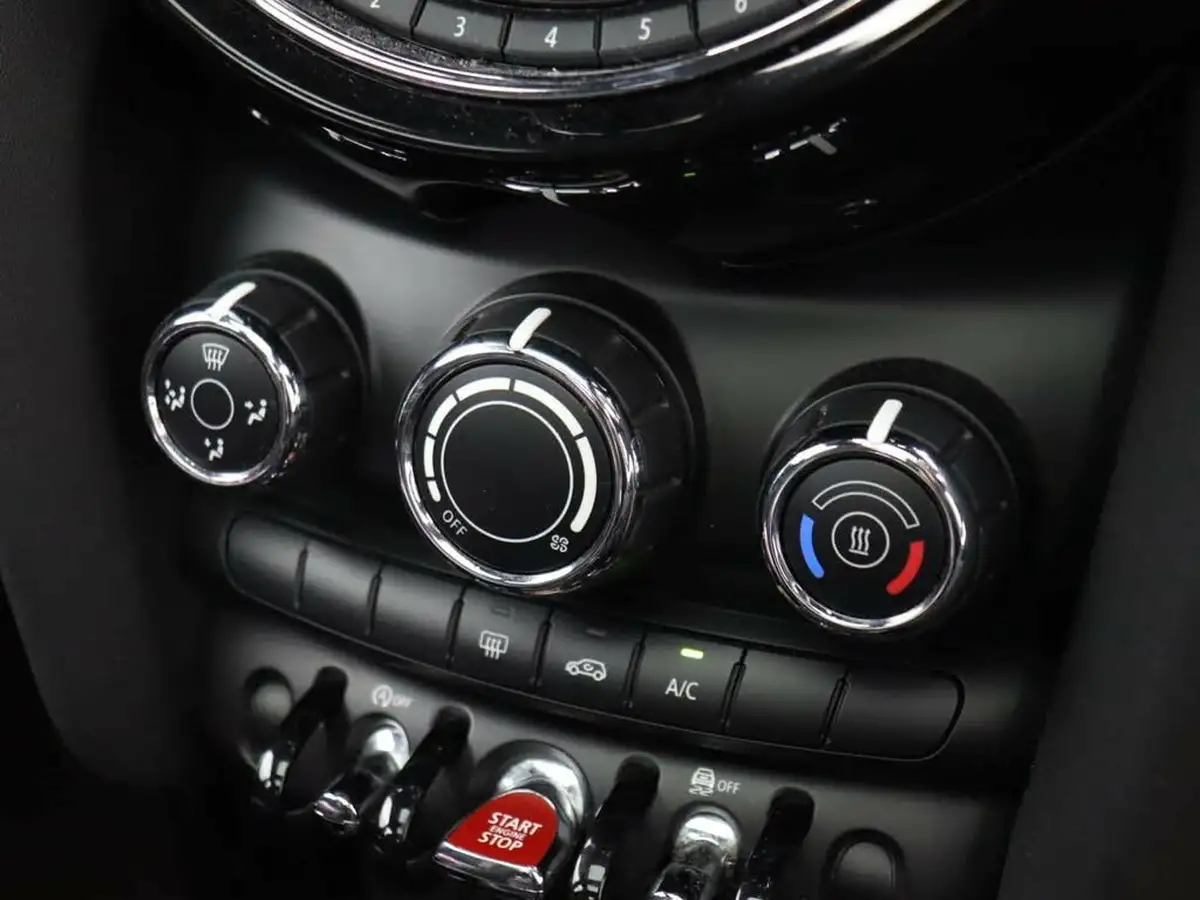 2019-mini-cooper-20-cooper-s-sport-189bhp-hatchback-5d-big-16