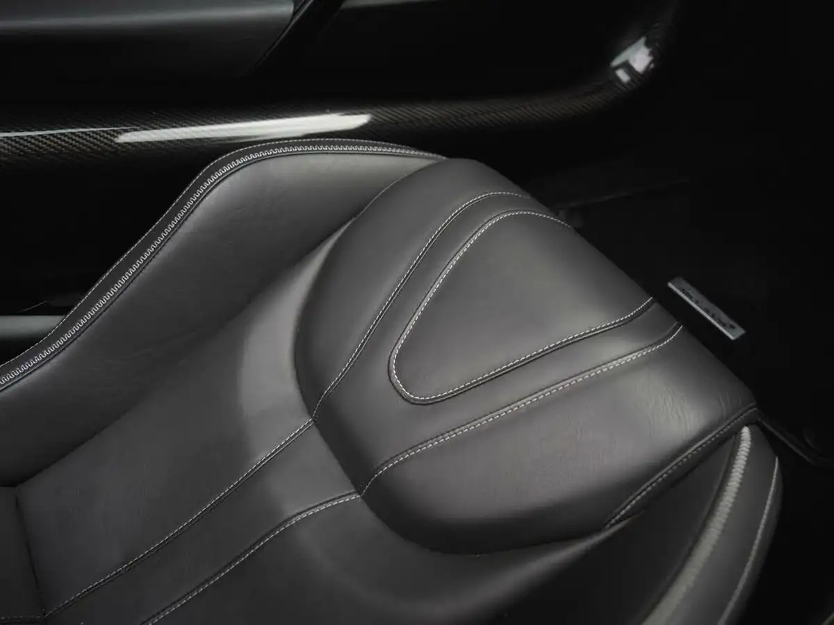 2020-mclaren-720s-40-720bhp-coupe-dct-big-27