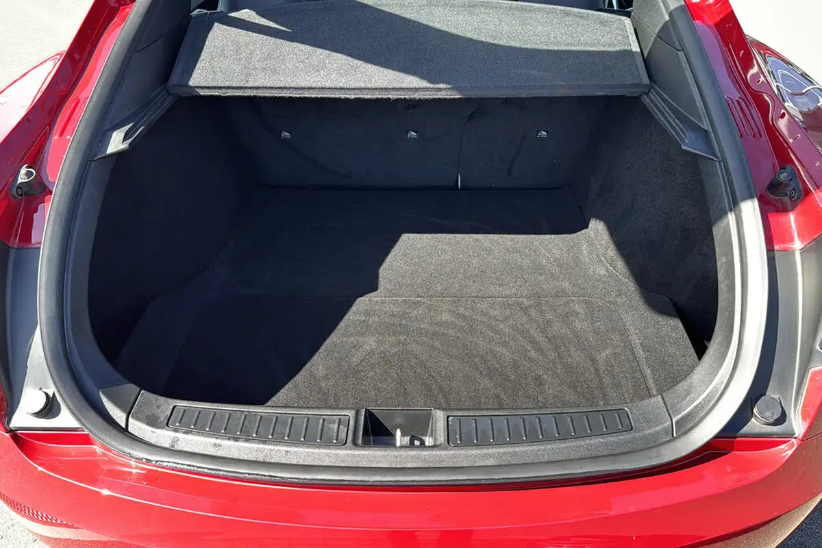 2018-tesla-model-s-e-75d-big-17