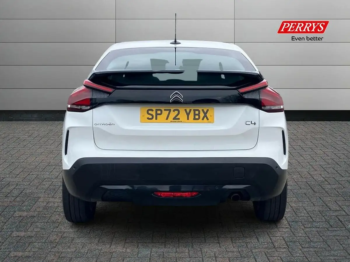 2022-citroen-c4-12-puretech-sense-big-4