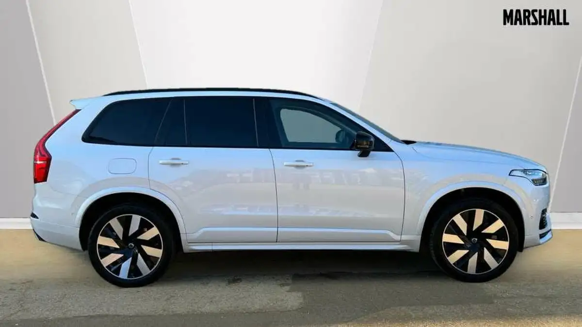 2024-volvo-xc90-20-t8-plus-big-2