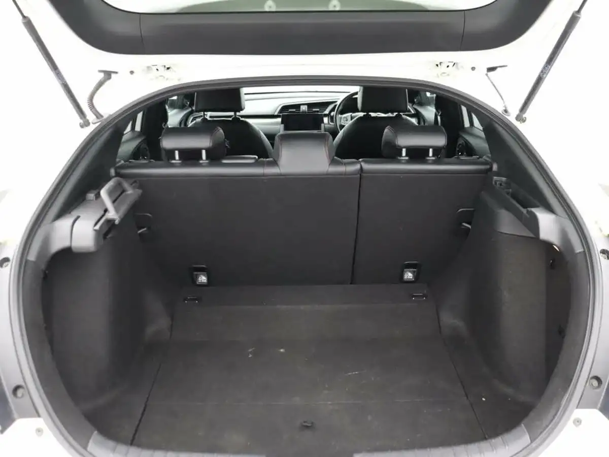 2019-honda-civic-10-vtec-turbo-sport-line-big-9